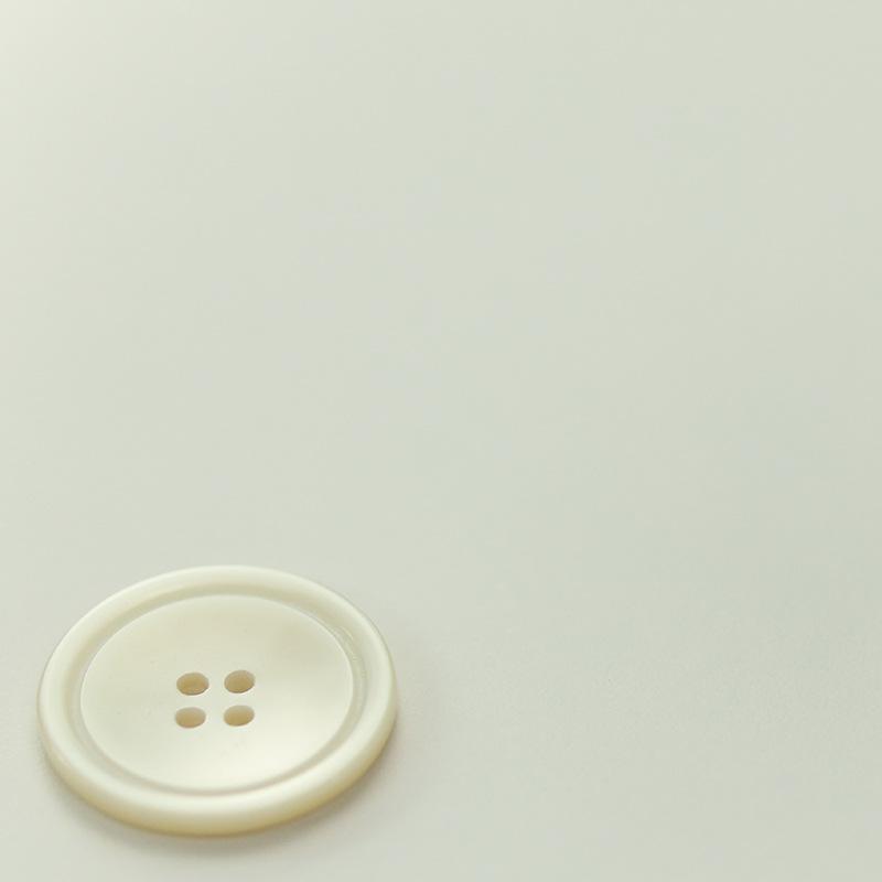 

5 шт. Пуговицы из смолы в минималистичном стиле Сяосян с перламутровым эффектом, с четырьмя отверстиями, для твидового жакета, свитера, костюма, одежда, женская пуговица для пальто 1 #[pearlescent four-eye white] * 24L = 15MM = G