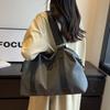 Korean version of fashion yoga fitness bag, shoulder messenger cover, tie rod duffel bag, light portable business trip short travel bag