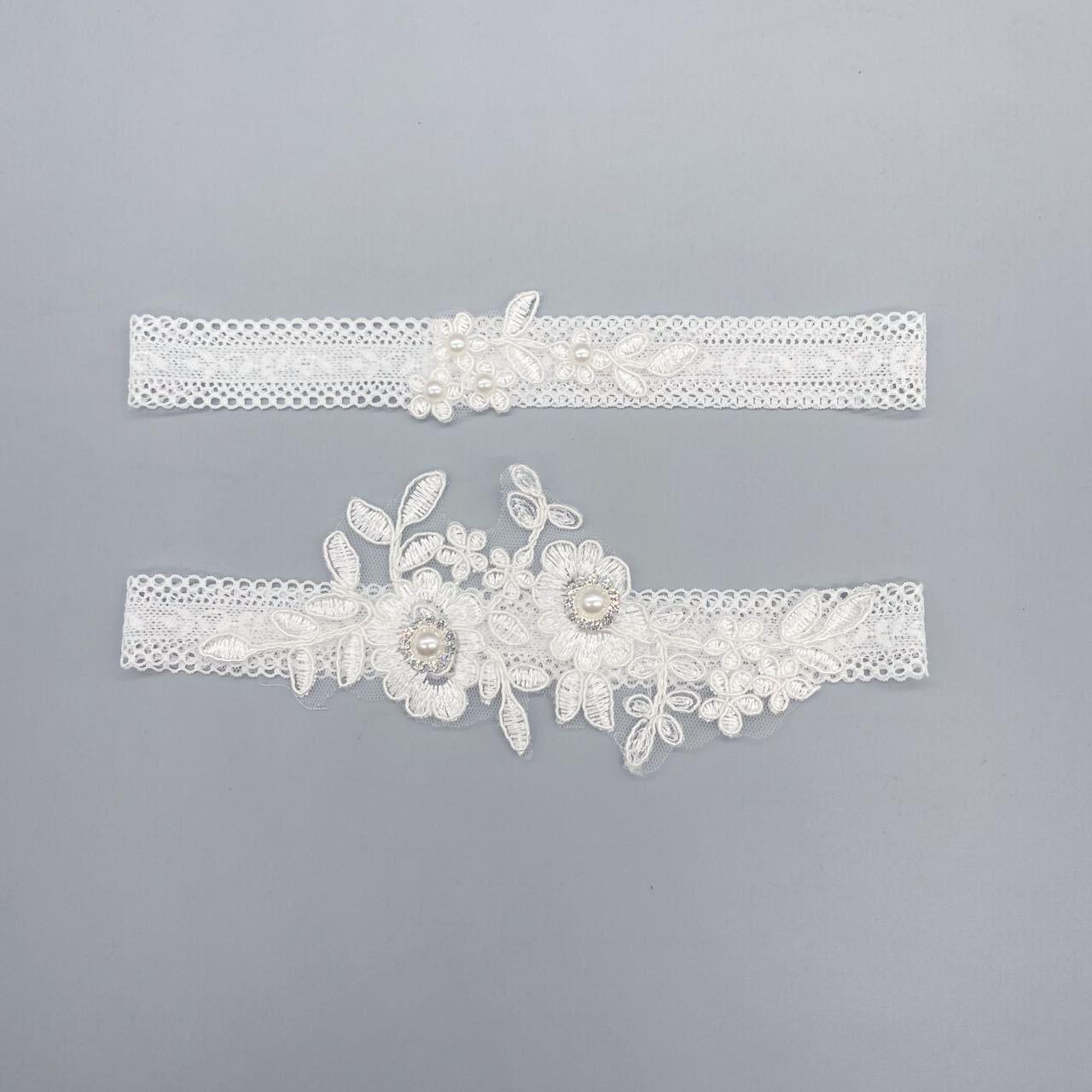 

Pearl Rhinestone Embroidered Lace Wedding Garter for Brides