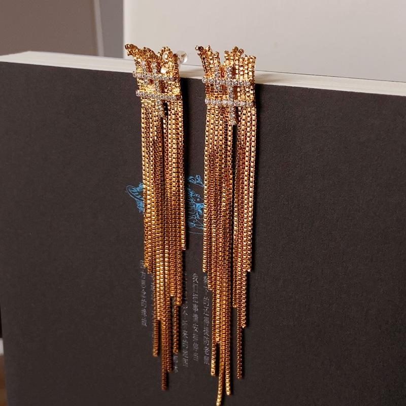 Chic Zircon Tassel Stud Earrings: Elegant, Versatile Light-Luxury Accessories for Women