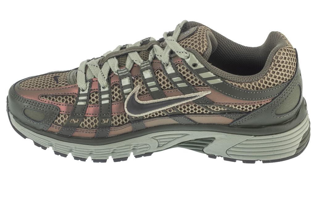 Nike W P-6000 SE, Womens green Sneakers