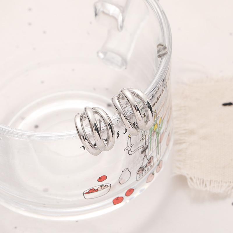 Minimalist Metallic Ear Cuff Hoops: No-Piercing European & American Style