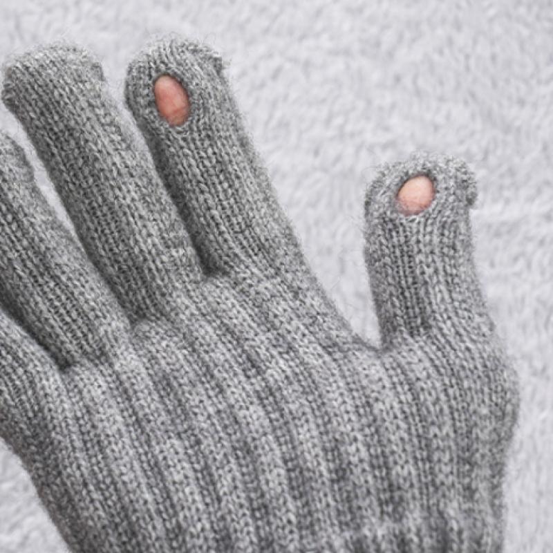 Daiso Ribbed Finger Hole Gloves Grey