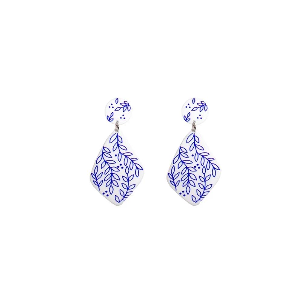 Vintage Blue and White Porcelain Earrings Wave Point Elegant Elegant Geometric Earrings Electroplating Geometric