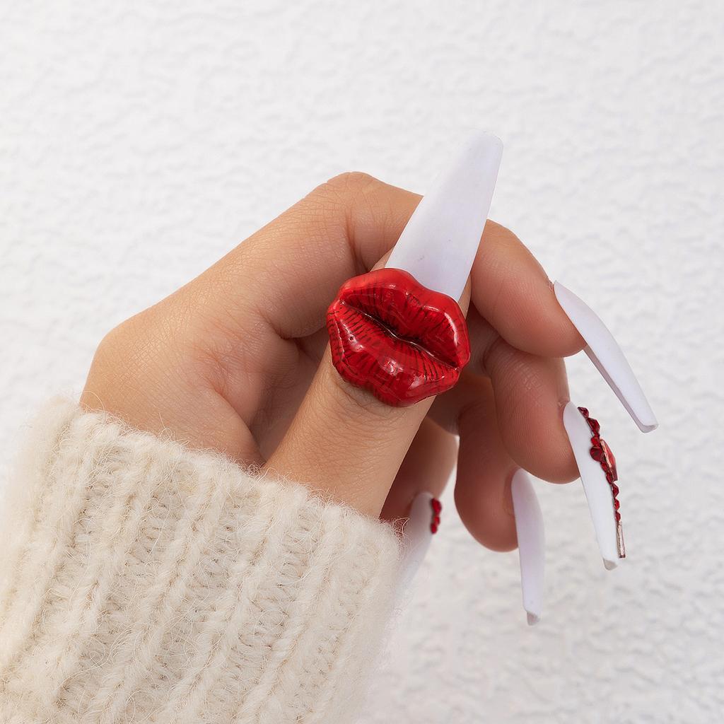 Vintage Creativity Geometric Sexy Red Lip Shape Finger Rings For Women Fashion Accessories Hip-Hop Punk Jewerly Rings Gifts