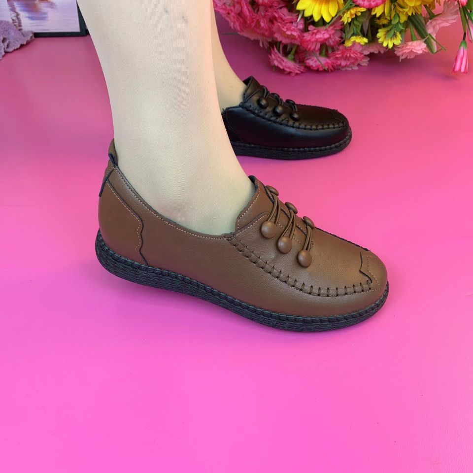 2024 Fashion Women Leather Flats Spring Shoes Comfort Fashion Classic Loafers Casual Leather Shoes Women Large Size 42 Flat Shoe