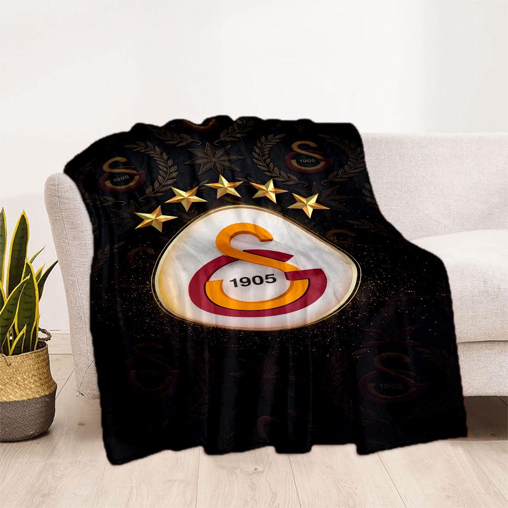 Galatasaray 112 Blanket Ultra-Soft Perfect for Picnics Office Bed All-Season Use Digital Print Perfect Gift for Relatives and Friends