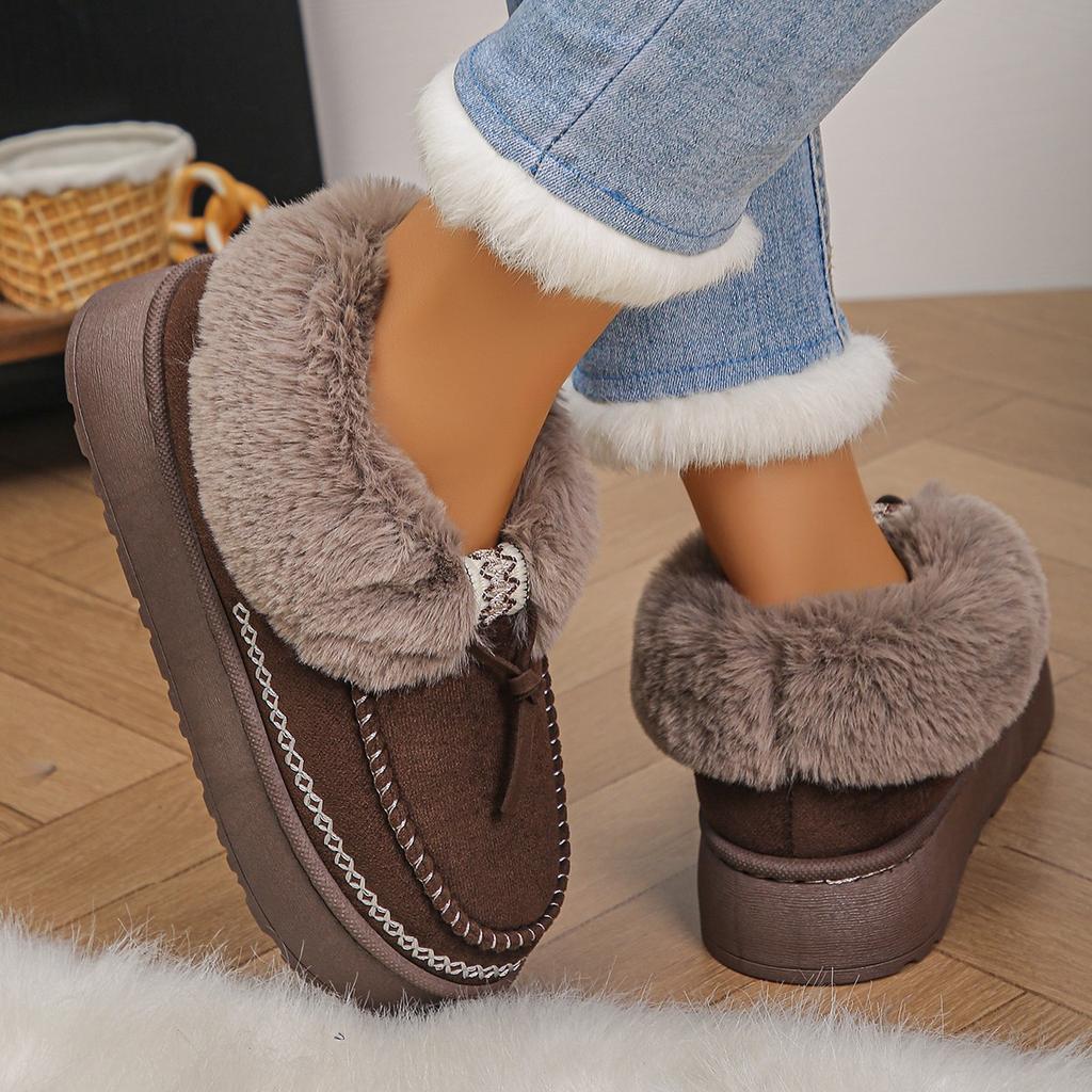Fashion Warm Thicken Plush Cotton Shoes Women 2025 Winter Non Slip Thick Bottom Snow Boots Woman Slip On Chunky Platform Ankle Botas