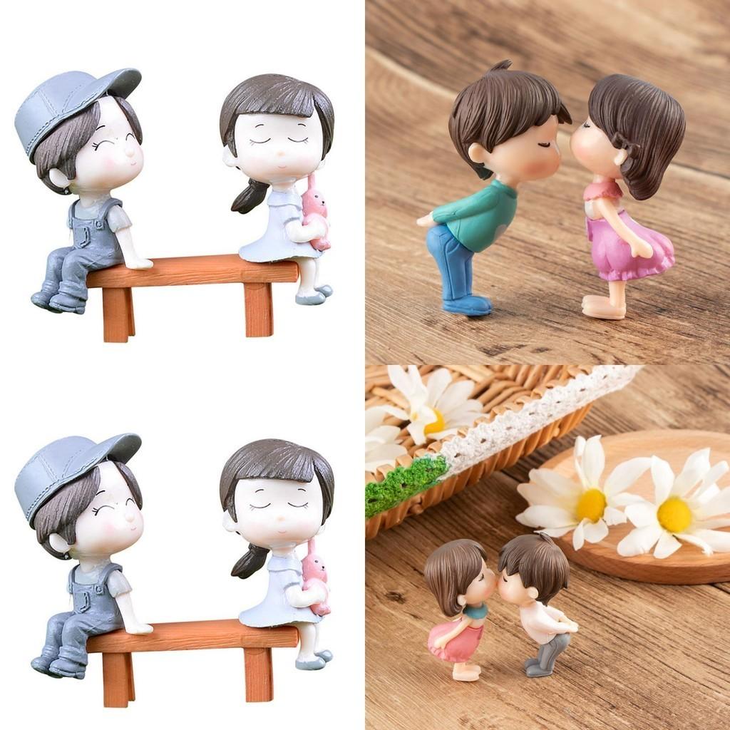 Delightful Kissing Couple Dolls For Handicraft Micro Garden Ornamentation