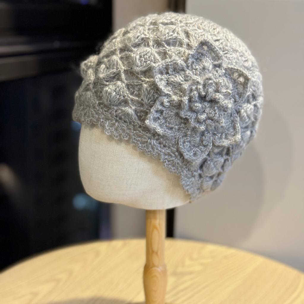 New Hat Women's Autumn and Winter Three Dimensional Flower Baotou Hat Japanese Handmade Crochet Warm Knitted Woolen Hat Melon Skin Hat