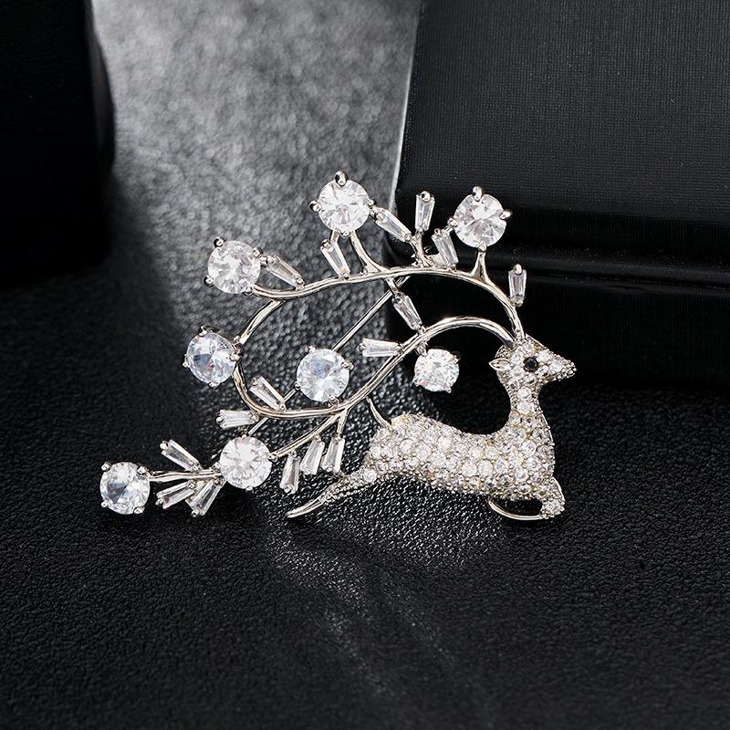 High-end crystal temperament brooch female swan snowflake luxury atmospheric brooch sweater pin suit trendy accessories