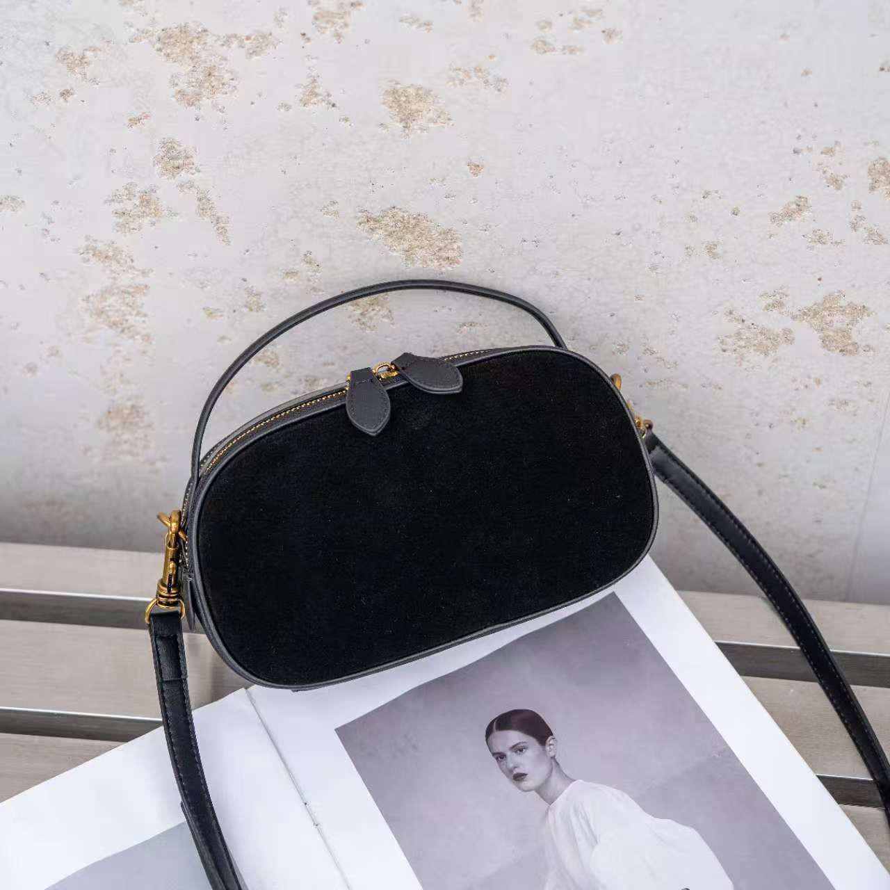 

2025 New Women s Genuine Leather Suede Retro Camera Shoulder Bag 22x9x13 cm