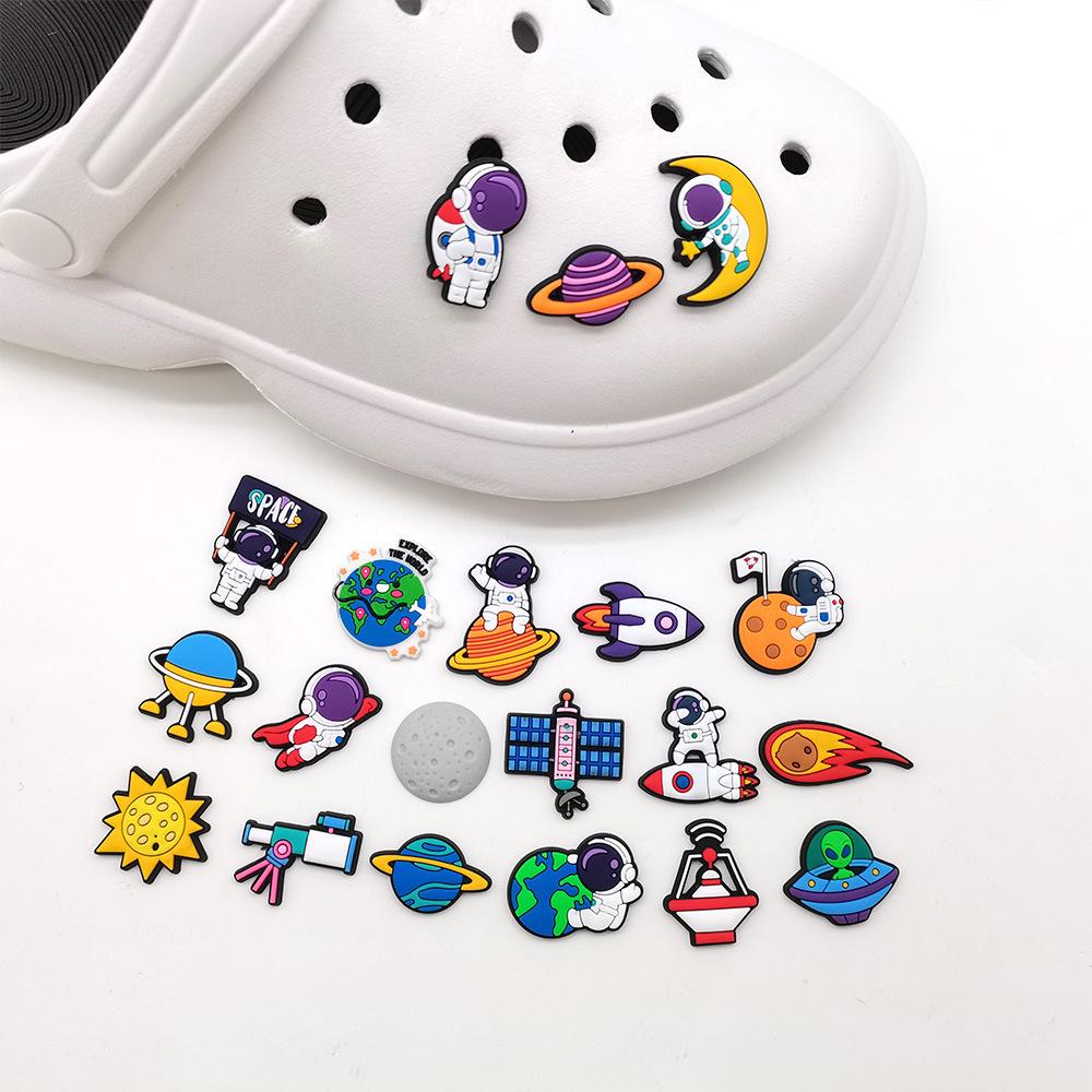 Astronaut Shoe Charms for Crocs - Decorative Garden Shoe Buckles