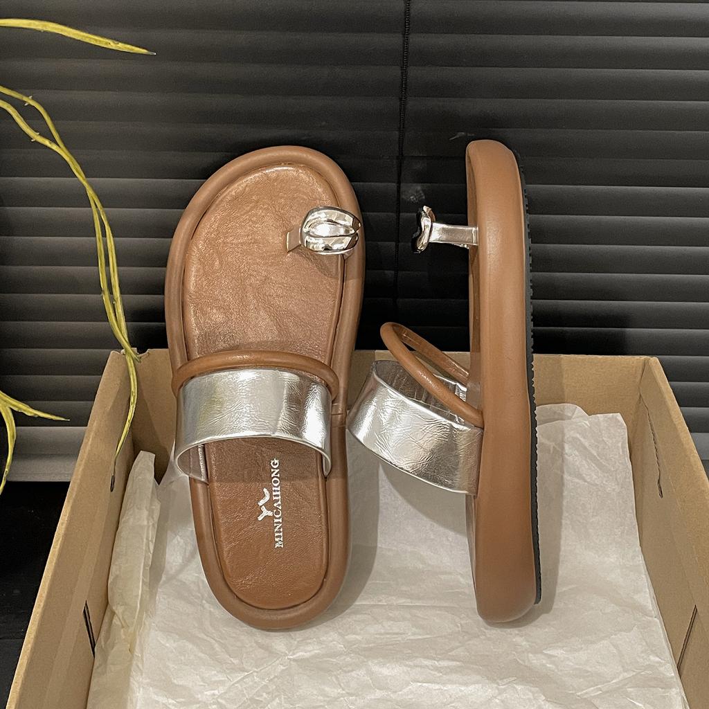 Fashion trend retro non-slip thick-soled one-word slippers women's summer wear 2025 new models with skirts French sandals