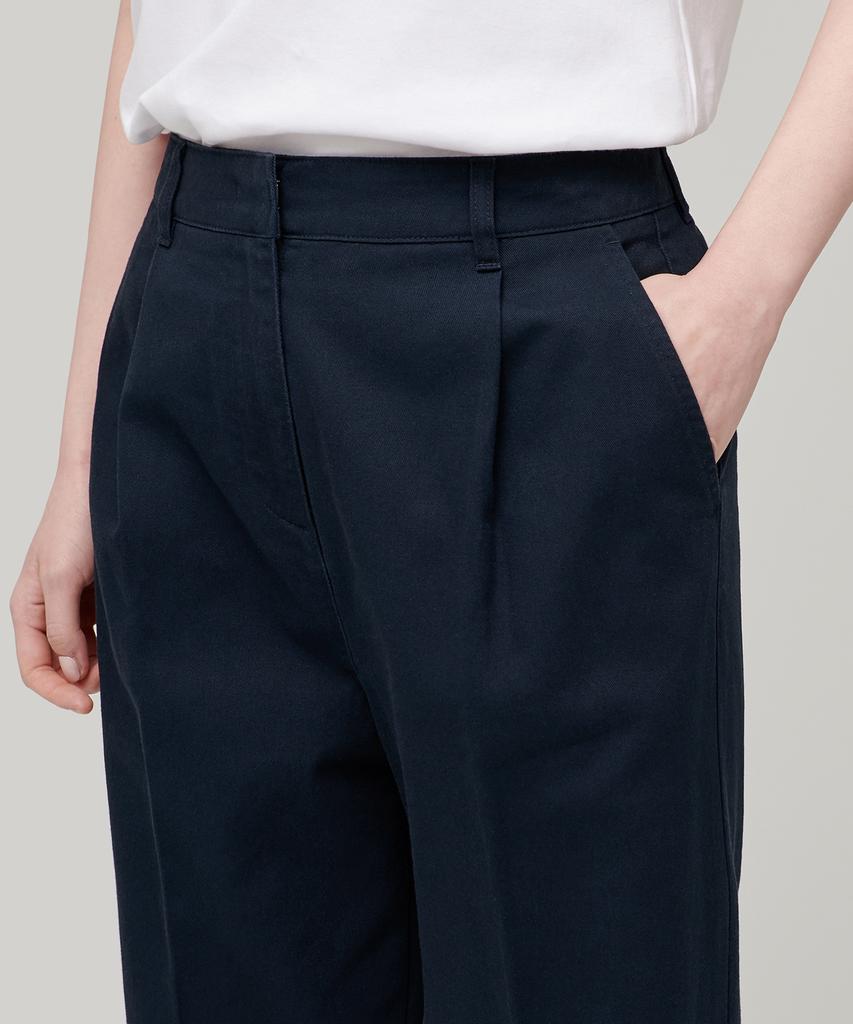 MUSINSA STANDARD WOMAN Women'S Tapered Chino Pants [Navy]