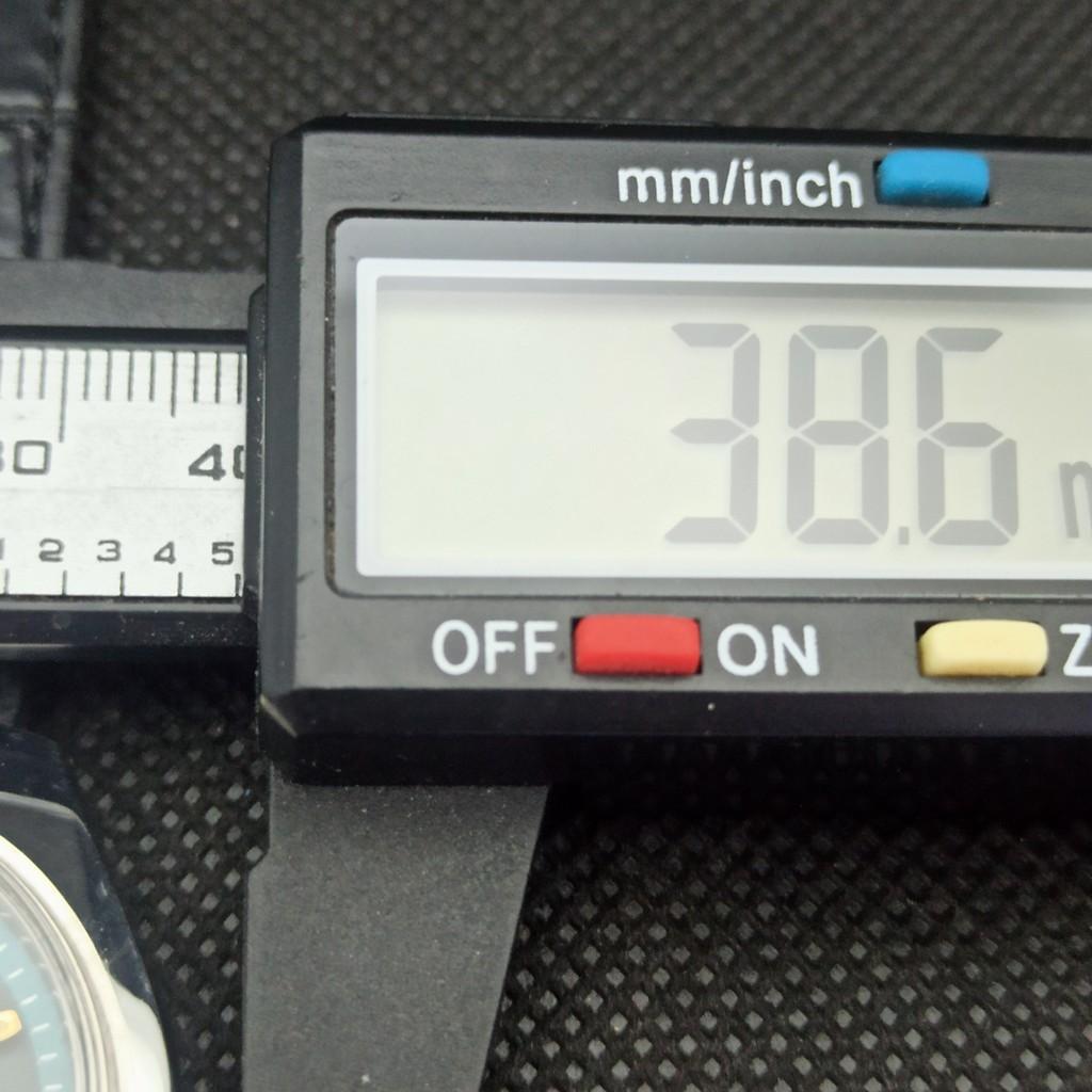 VINTAGE ORIS WINDING SWISS MENS REFURBISHED WRIST GREEN WATCH 558b-a296970-1