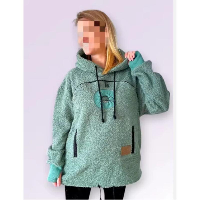 Fleece kaķis suns cilvēks mājdzīvnieks vienā