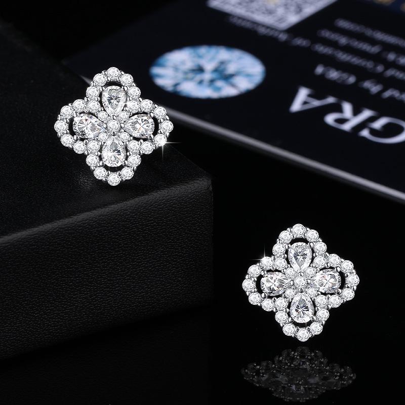 Boucles d'oreilles élégantes trèfle à quatre feuilles en moissanite: Argent Sterling S925, Design Flocon de Neige, Bijoux de Luxe Haut de Gamme