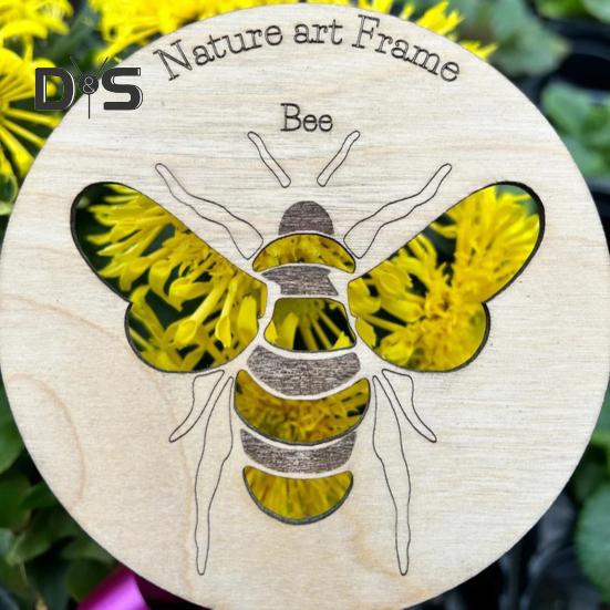 Nature Art Frame Wood Hollow Ladybug Bee Butterfly Frame Photography Prop Educational Art Tool Gift for Kids Nature Lovers