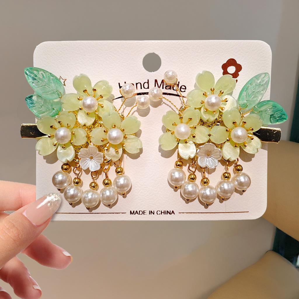 Children's Traditional Hanfu Headdress Hair Clips with Tassels - Handmade Pair for Girls