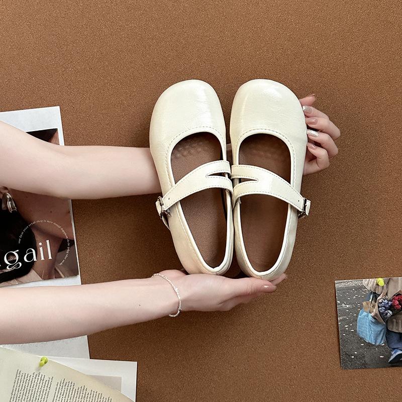 

Vintage Mary Jane Shoes Women s 2025 Summer Fashion Light Mouth Versatile Casual Sweet One-Word Buckle Strap Flat Shoes 40 бежевый