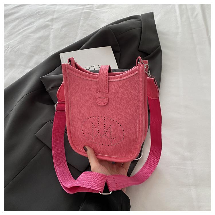 

Красивая повседневная большая вместимость 225 новая модная ручная однотонная простая вертикальная на плечо кроссбоди сумка-ведро розовый