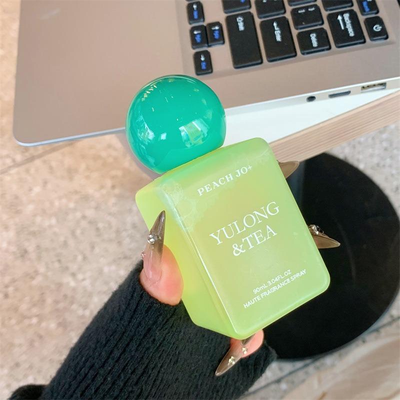 

High-end Custom Series Alcohol-free Romantic Encounter Fragrance Spray Deodorizing Spray Light Fragrance Water The aroma of Yulong tea
