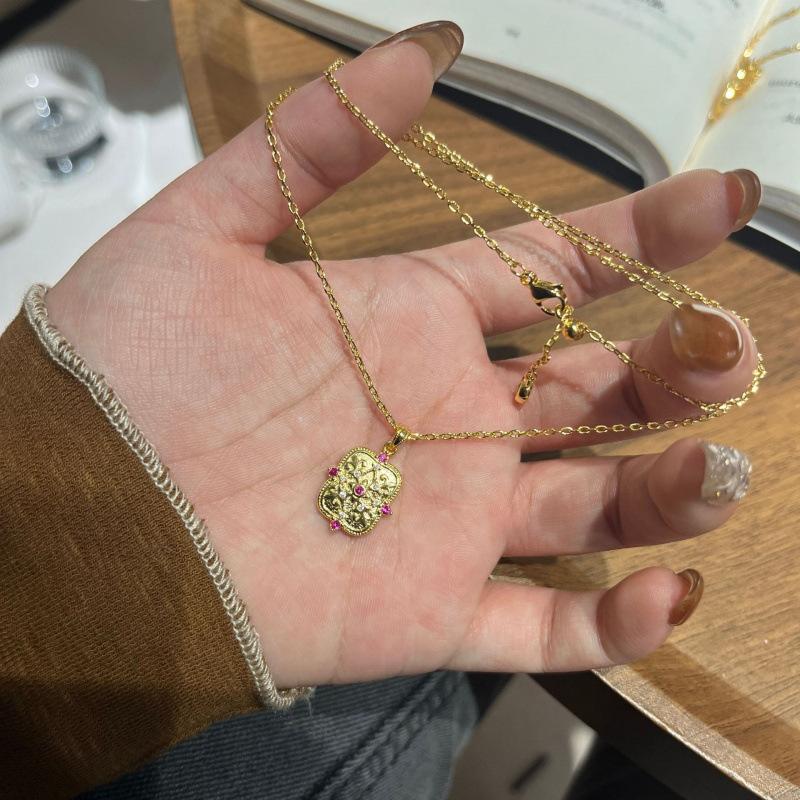 Mittelalterliche Iris Amulett Halskette Damen Nischendesign Beidseitig Tragbar Schild Schlüsselbeinkette