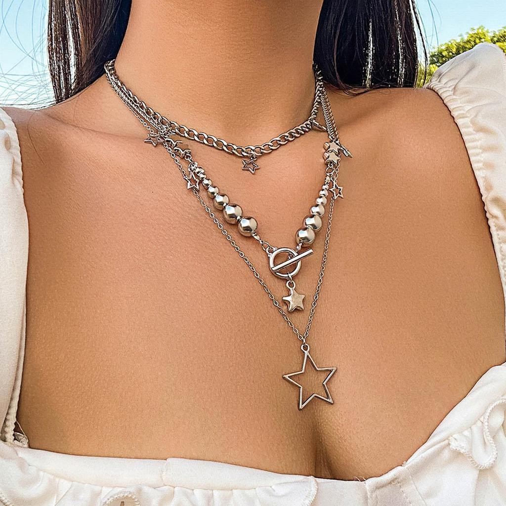 3Pcs Multilayered Star Necklace Stylish Collarbone Chain Versatile Choker Neck Chains for Daily Wear and Casual Outfits