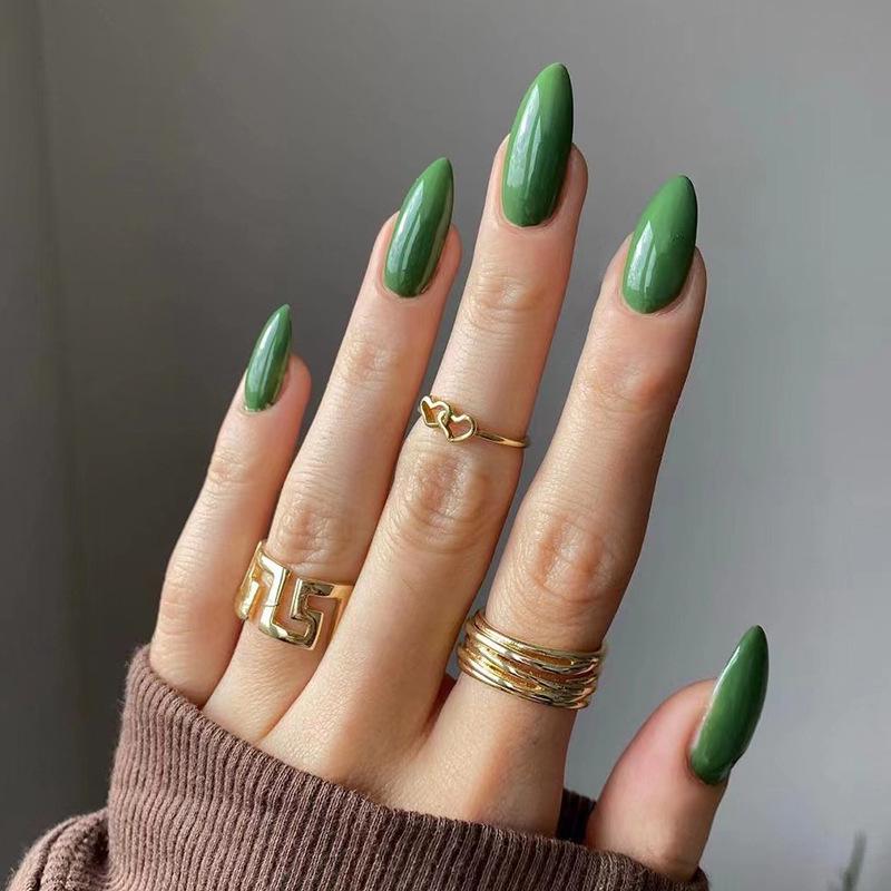 Mittelange einfarbige Aufkleb-Nagelspitzen - Fortgeschrittene Nailart-Patches