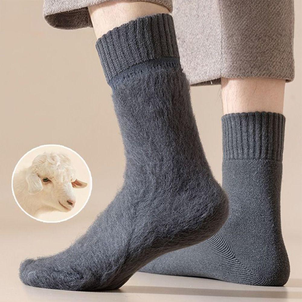 Polyester Cotton Winter Warmer Thicken Sock Medium Tube Sock Seamless Sleeping Socks Thermal Wool Cashmere Snow Socks For Man