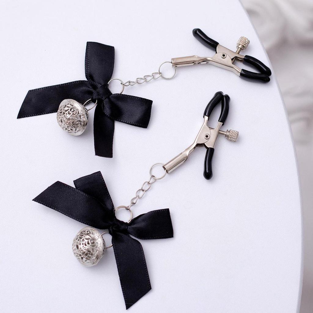 SM Adjustable Nipple and Breasts Clamps with Bow Tie for Couples