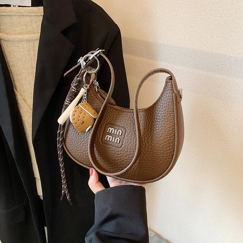 Retro dumpling bag small bag women's 2025 new crescent moon bag autumn and winter commuting one shoulder messenger bag hand carry armpit bag