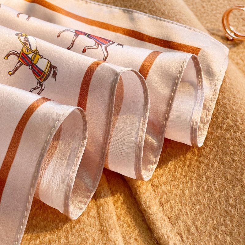 Spring New Pony Printed Mulberry Silk Silk Scarf Women's Premium Versatile Crepe Satin Square Scarf Silk Gifts