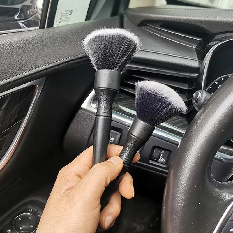Ultra Soft Synthetic Bristles Detail Brush Car Interior Dash Dusting Brush Automatic Cleaning Tool