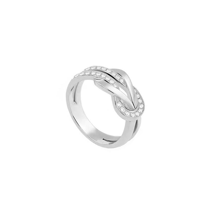 

Xiaoxiangfeng Diamond-set Zircon Ring V Gold Half-set Diamonds, Fashionable and Light Luxury No. 5 платиновый