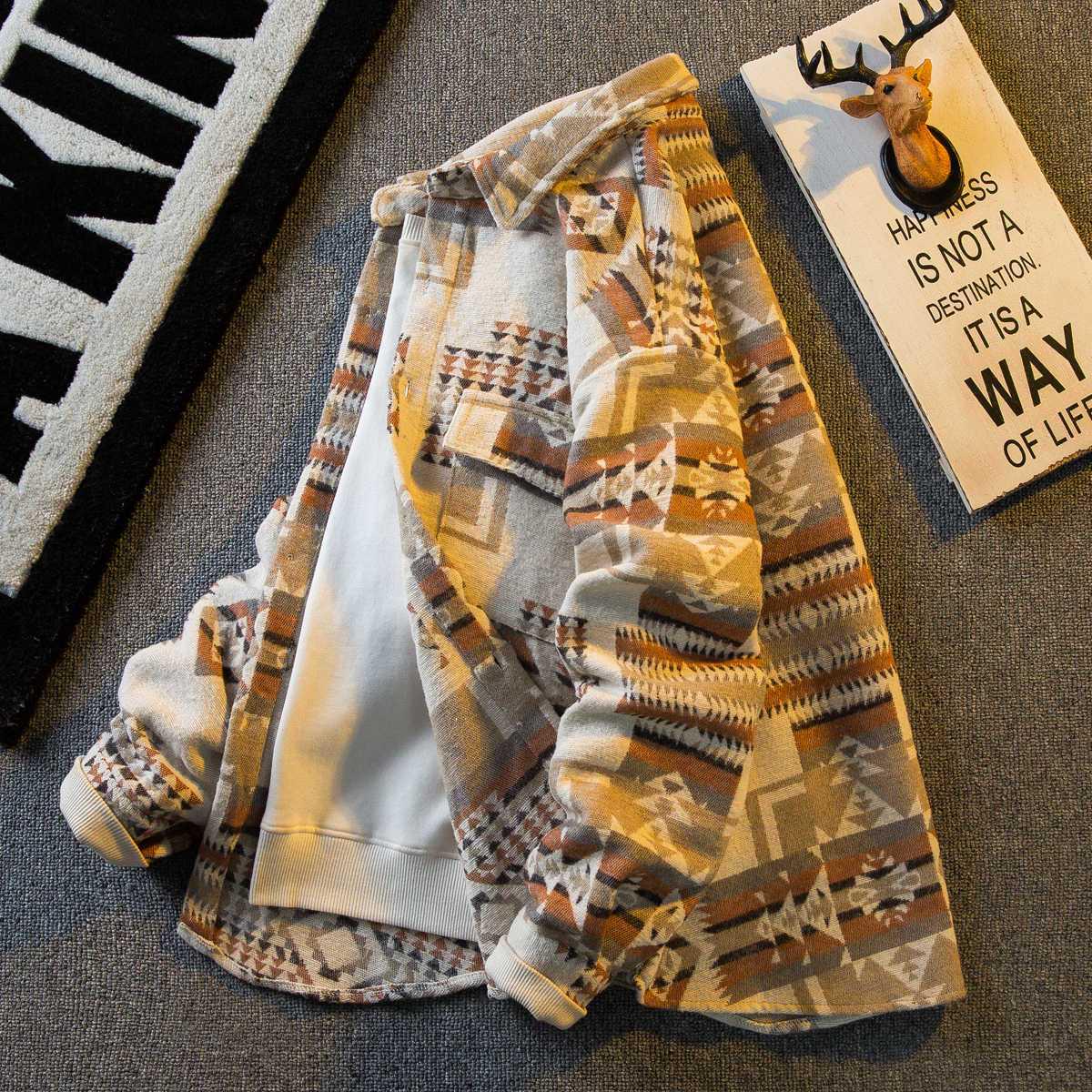 

Men s Retro Ethnic Wool Shirt Jacket - Heavyweight, Long Sleeve, Thick & Cozy for Autumn/Winter XL хакі