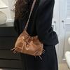 Kleine Tasche Damen 2025 neue Winter Casual Mode Schulter Umhängetasche einfache Mode Bucket Bag