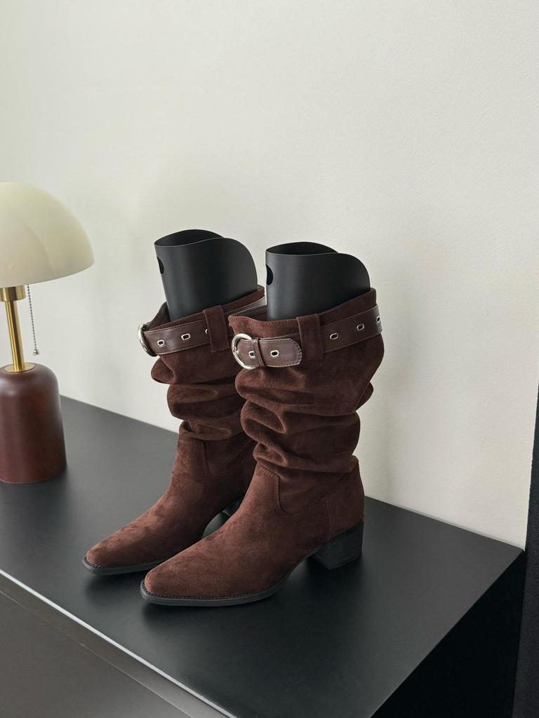 Large tube circumference boots for women in the autumn and winter of 2025, new Spice Girls, but knee long boots, square head thick heel, brown pile