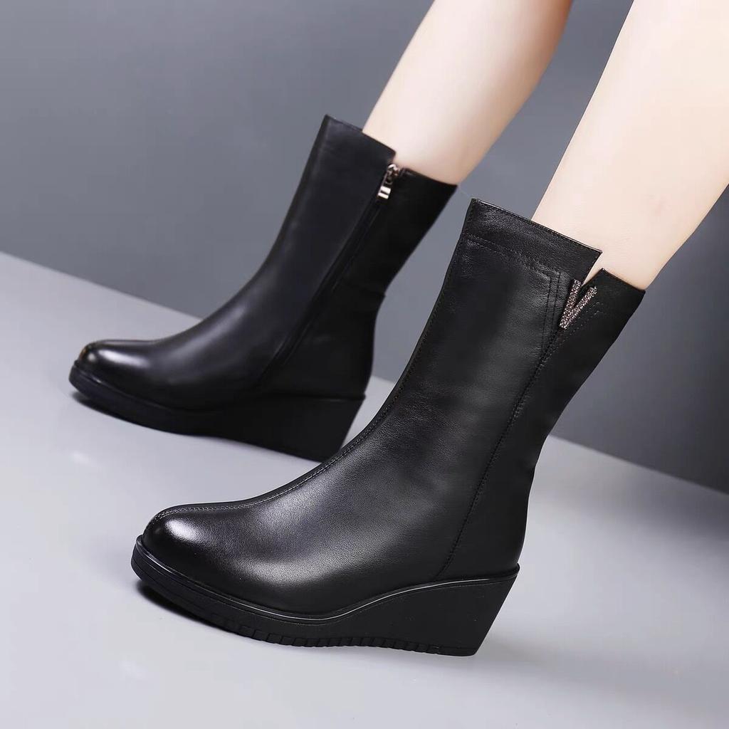 Fashion Black Rhinestone Leather Middle Heel Mid Calf Shoes Woman Autumn Winter Fleece-Lined Fashion 2025 Hot Half High Boots for Women