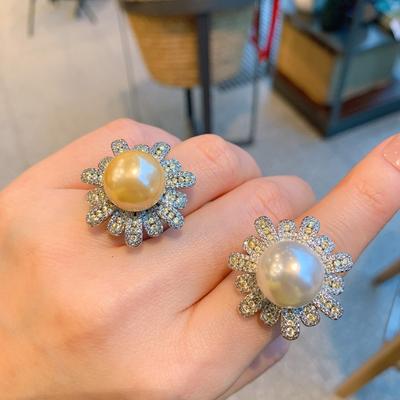 Australian Fritillary Pearl Slightly Set With Yellow Diamonds Fashionable Adjustable Ring