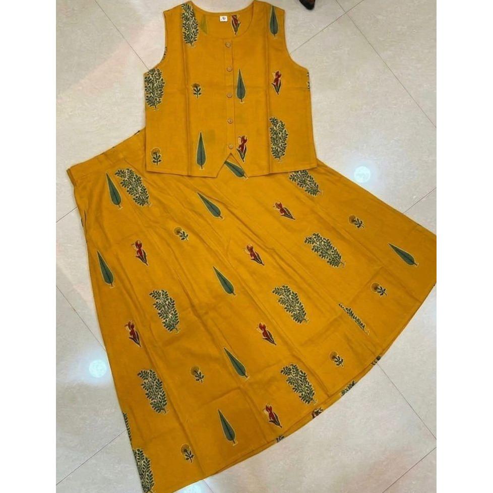Women's Printed Cotton Top with Skirt Set Indian Bollywood Casual Wear Kurti Set