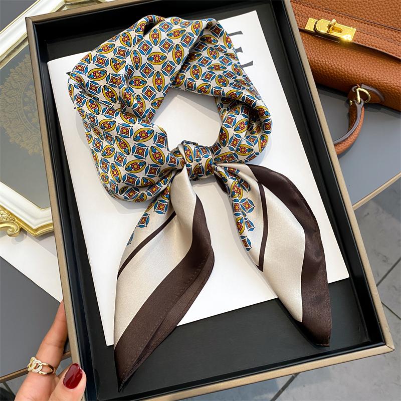 Lenço Quadrado de Cetim de Seda 100% Puro Alta Qualidade para Mulheres Estampado Bolsa de Mão Pulseiras de Pulso Xale Feminino Lenço de Pescoço Foulard
