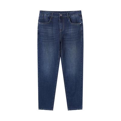 Broeken en rokken – Jeans