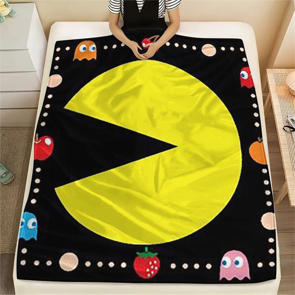 1PC Pac-Man Patterned Flannel Blanket Suitable For All Seasons for Home Decor Warmth and Comfort Gifts Holiday Present