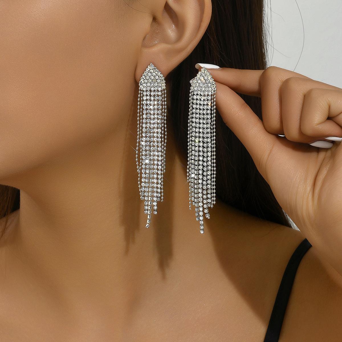 New Geometric Triangle Earrings - Long  Statement Tassel Dangle Earrings - Trendy & Unique  Exquisite Women s Earrings