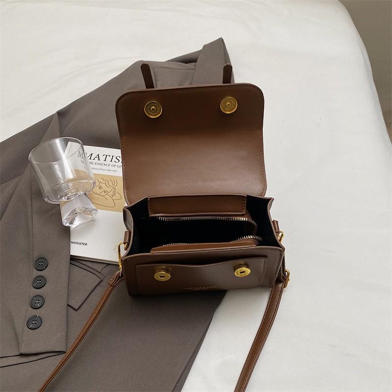 Sac Retro Style Occidental Petit Sac Femme Saisonnière Nouveau Populaire Couleur Unie Bandoulière Mode Portable Carré