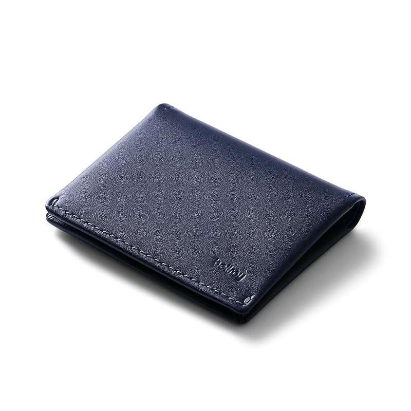 

[Bellroy] Slim Sleeve, slim leather wallet (up to 12 cards and banknotes) - Navy