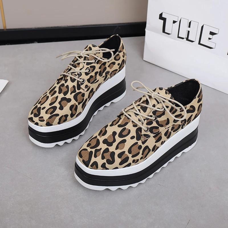 Moda Leopard Kobiety Casual Sneakers Oddychające Buty do chodzenia Siatkowe Płaskie Buty Sneakers Siłownia Wulkanizowane Trampki Damskie Buty Platformowe