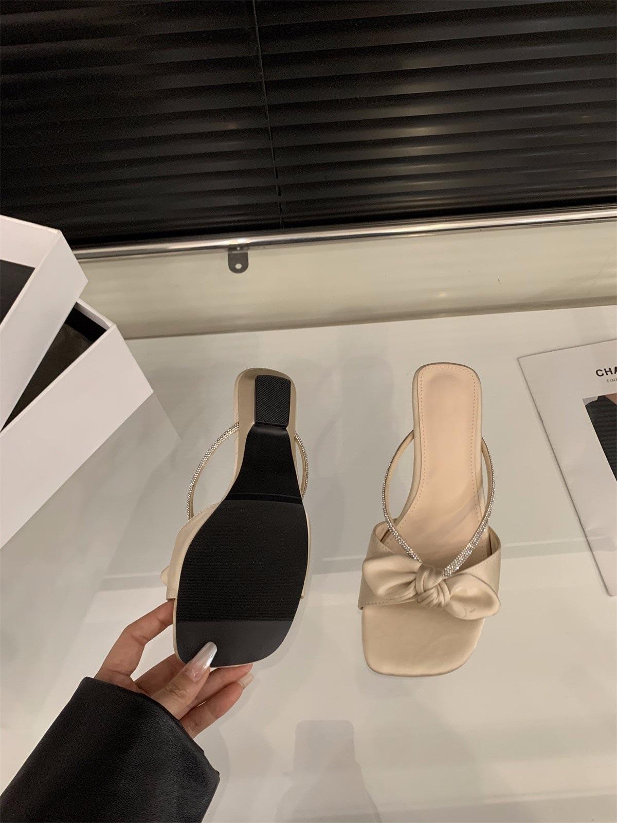 

Thick heel temperament rhinestone French small cool slippers fairy shoes outer wear 2025 summer with skirt bow sandals 39 абрикосовий